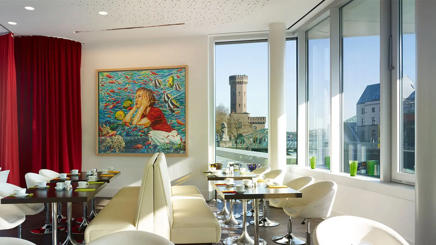 art'otel Cologne SEO artwork at the restaurant