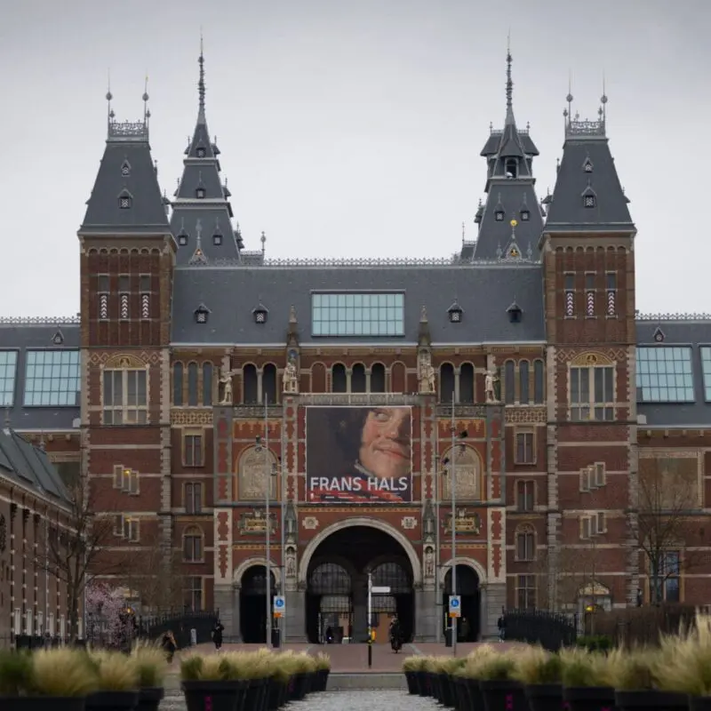 Exterior shot of the Rijksmuseum in Amsterdam